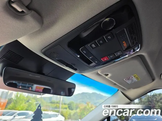 Kia Carnival 4th Gen — Фото автомобиля 16