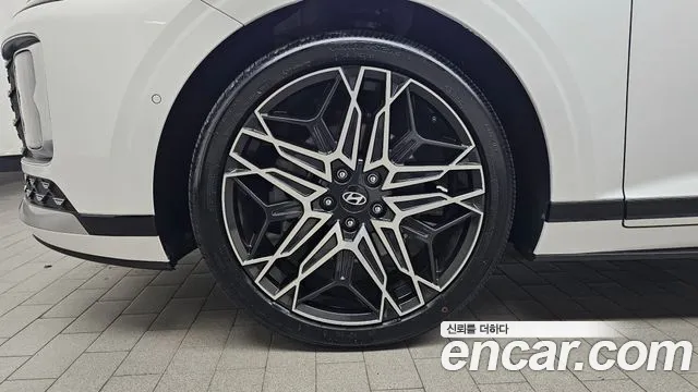Hyundai Grandeur GN7 — Фото автомобиля 5