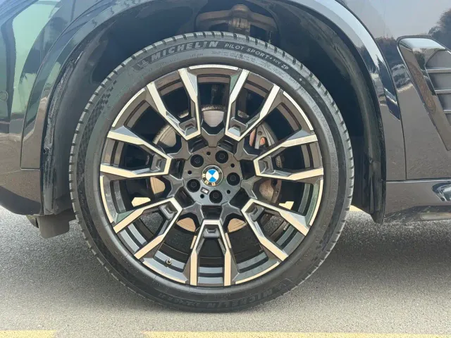 BMW X5 — Фото автомобиля 4