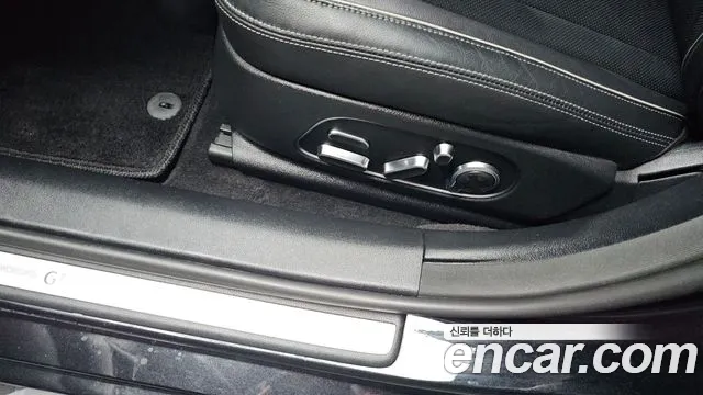 Genesis G90 Бензин 3.5 турбо AWD — Фото автомобиля 24
