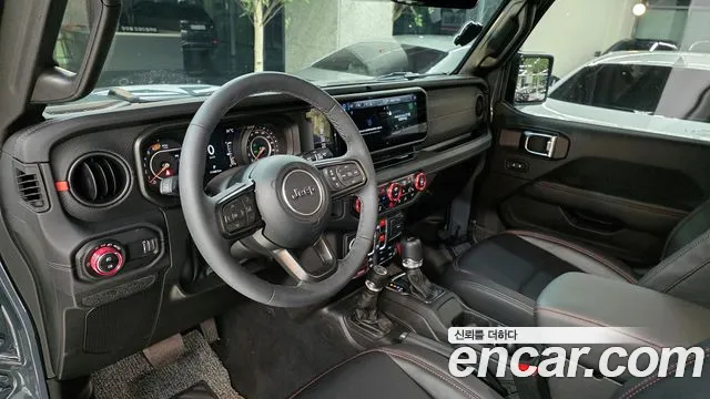 Jeep Wrangler JL — Фото автомобиля 11