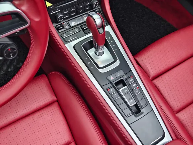 Porsche 718 — Фото автомобиля 8