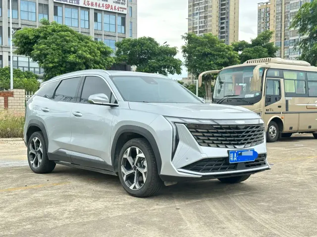 Geely Boyue L — Фото автомобиля 3