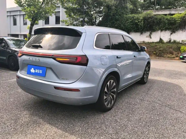 Aito M7 — Фото автомобиля 3