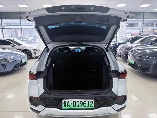 BYD Yuan PLUS — Фото автомобиля 10