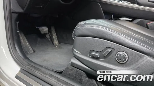 Genesis GV80 2.5T Бензин 2WD — Фото автомобиля 29