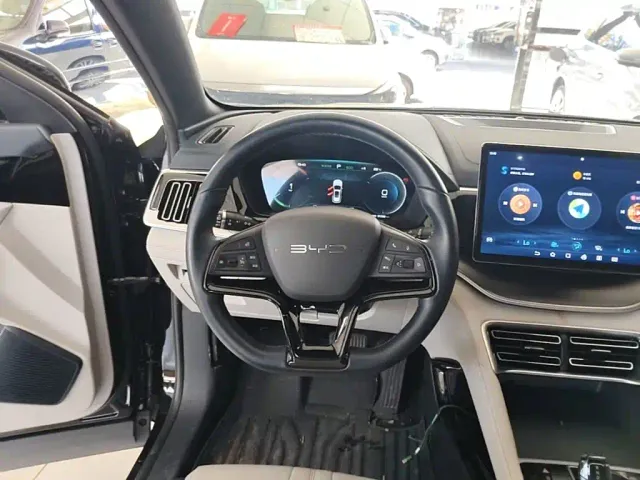 BYD Song PLUS — Фото автомобиля 10