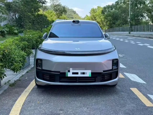 Li Auto L9 — Фото автомобиля 2
