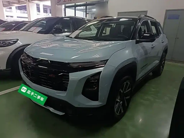 Фотография автомобиля — Chevrolet Equinox Plus