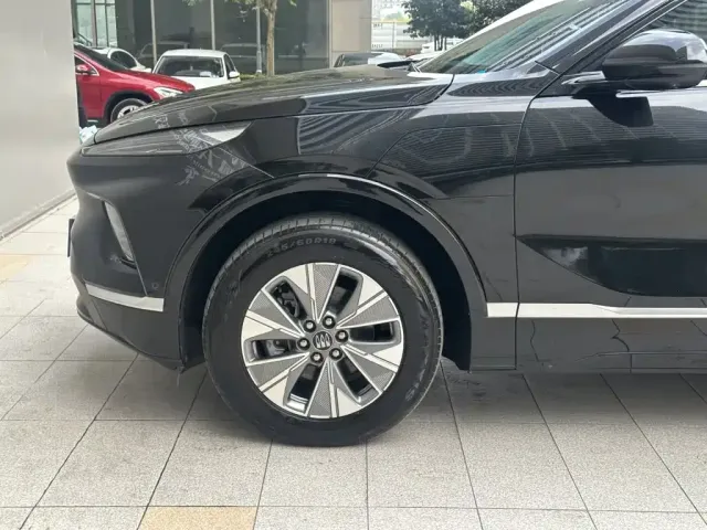 Buick E5 — Фото автомобиля 5