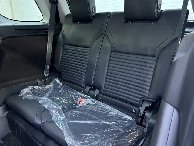 Land Rover Discovery — Фото автомобиля 9