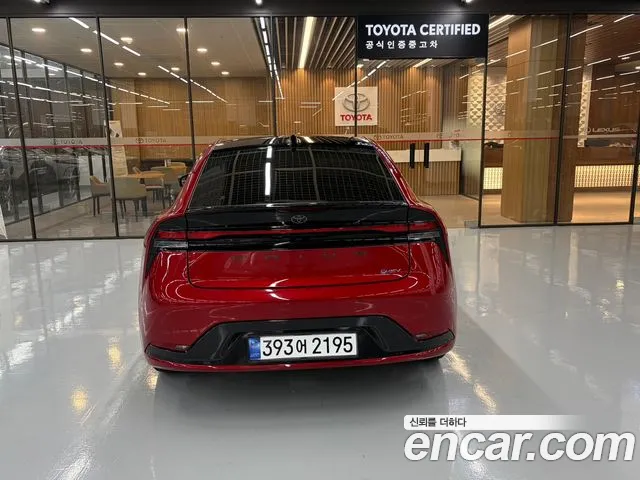 Toyota Prius 5th Gen — Фото автомобиля 4