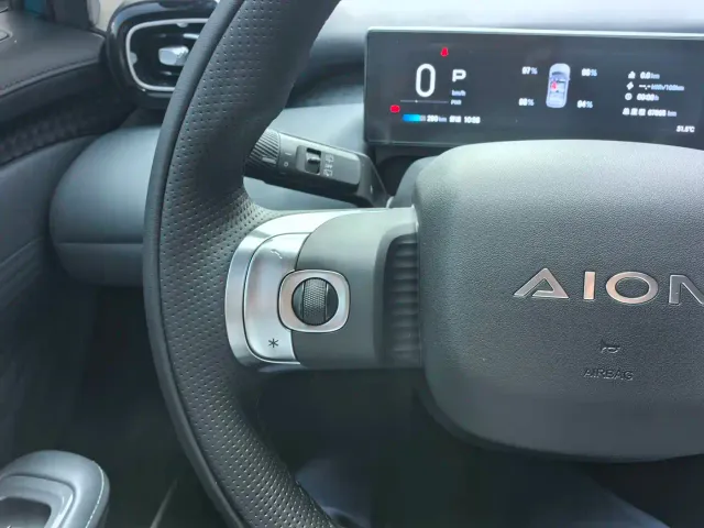 GAC Aion UT — Фото автомобиля 18