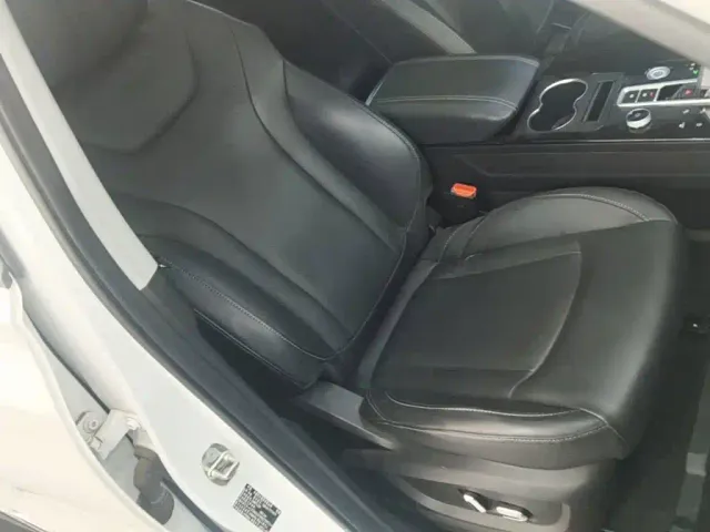 Chery Tiggo 8 — Фото автомобиля 24