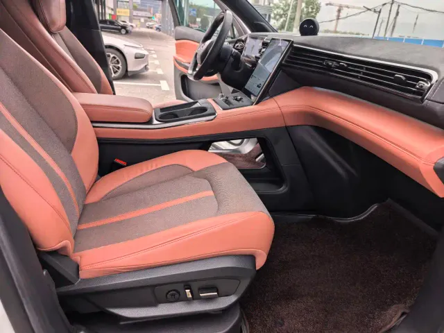 Nio EC6 — Фото автомобиля 18