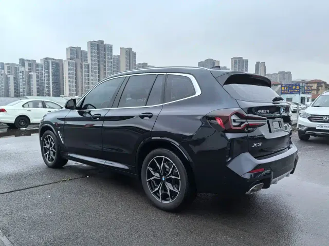 BMW X3 — Фото автомобиля 11