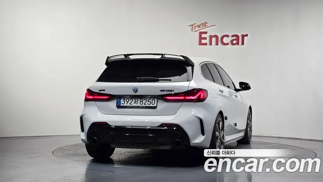 BMW 1 Series — Фото автомобиля 4