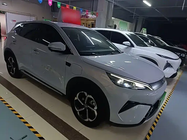BYD Yuan PLUS — Фото автомобиля 3