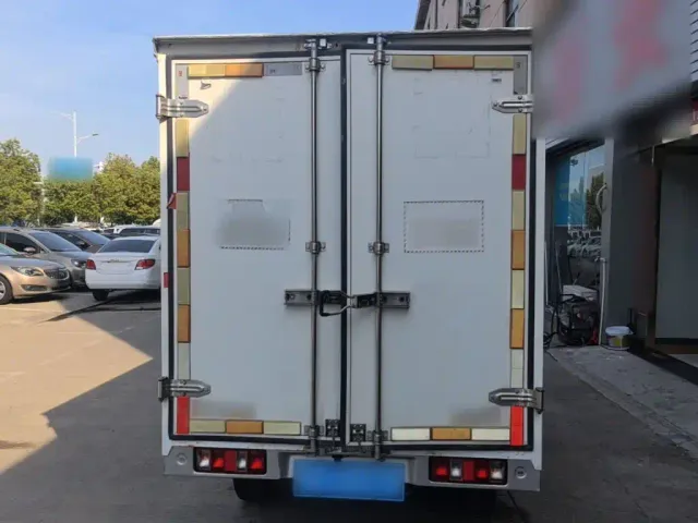 Jinbei T20 — Фото автомобиля 3