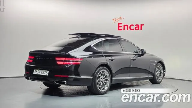 Genesis G80 — Фото автомобиля 2