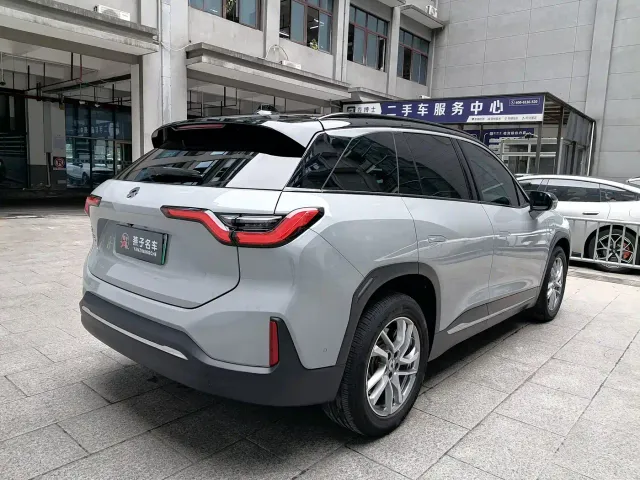 Nio ES6 — Фото автомобиля 7