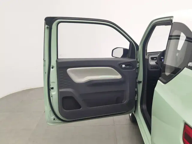 Wuling Hongguang Mini EV — Фото автомобиля 8