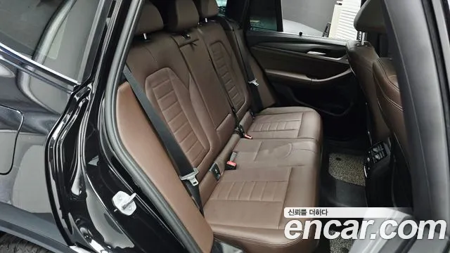 BMW X3 xDrive 20i M Sport — Фото автомобиля 9