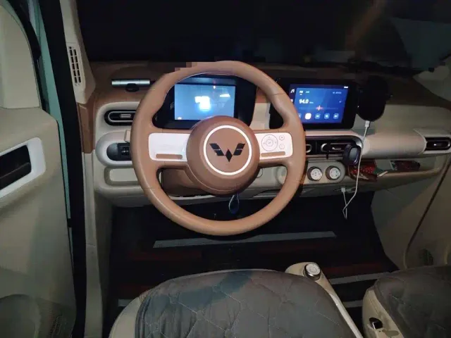 Wuling Hongguang Mini EV — Фото автомобиля 2