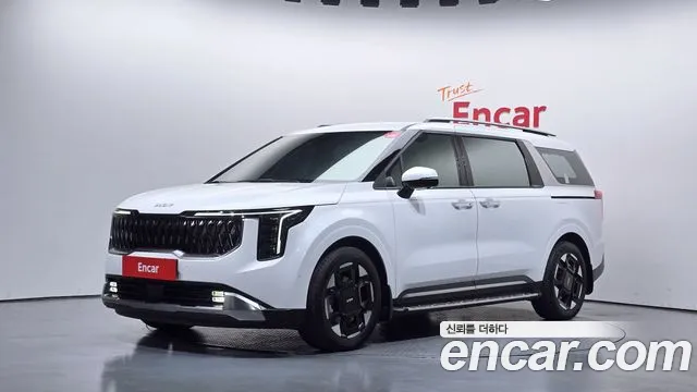 Фотография автомобиля — Kia Carnival 4th Gen