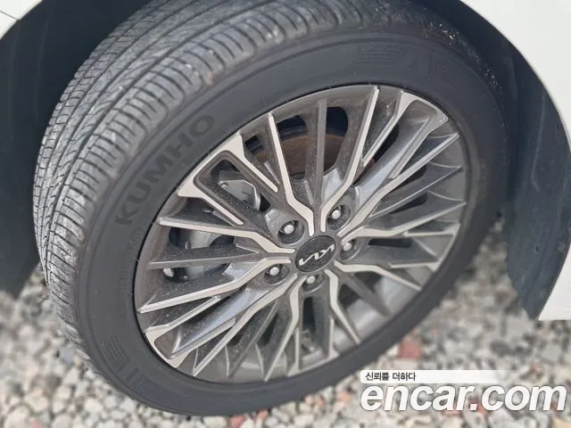 Kia K3 Generation 2 — Фото автомобиля 20