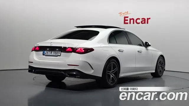Mercedes-Benz E-Class W214 — Фото автомобиля 2