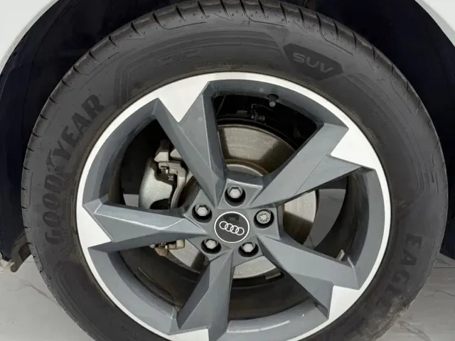 Audi Q3 — Фото автомобиля 20