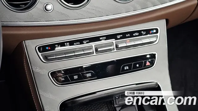 Mercedes-Benz E-Class W213 — Фото автомобиля 27