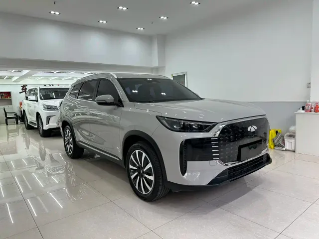 Chery Fengyun T8 — Фото автомобиля 3