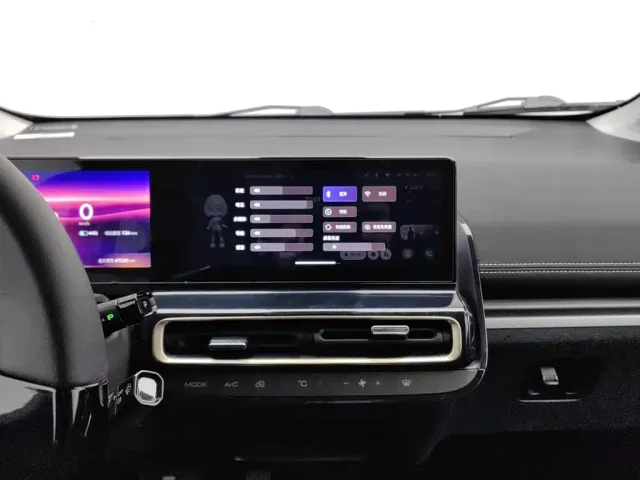Baojun KiWi EV — Фото автомобиля 12