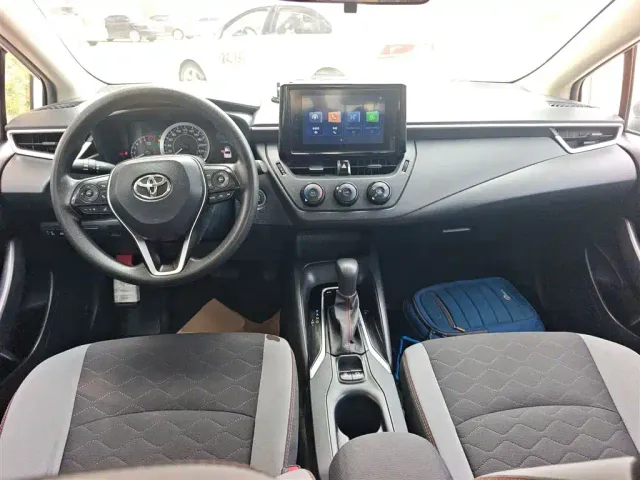 Toyota Corolla — Фото автомобиля 5