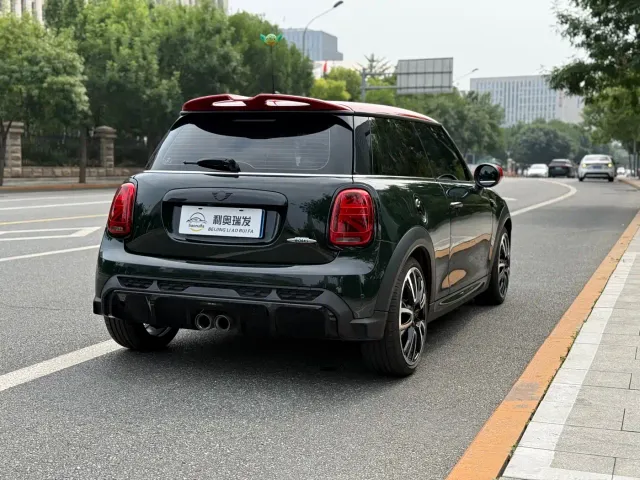 MINI John Cooper Works — Фото автомобиля 6
