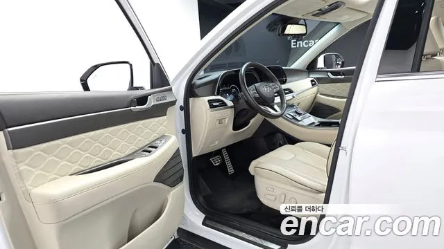 Hyundai Palisade Palisade Дизель 2.2 2WD — Фото автомобиля 9