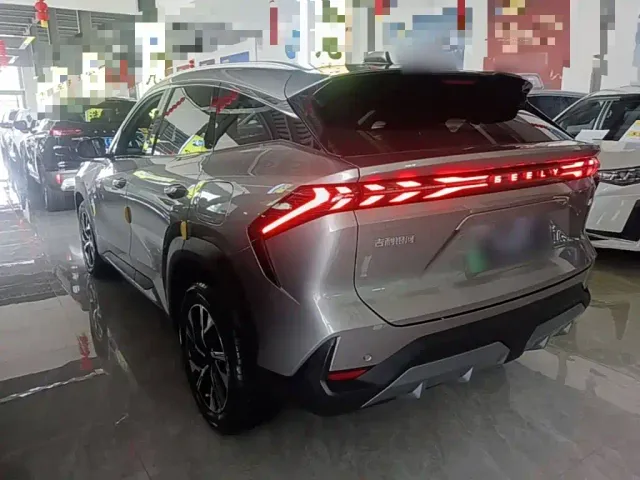 Geely Galaxy L7 — Фото автомобиля 4