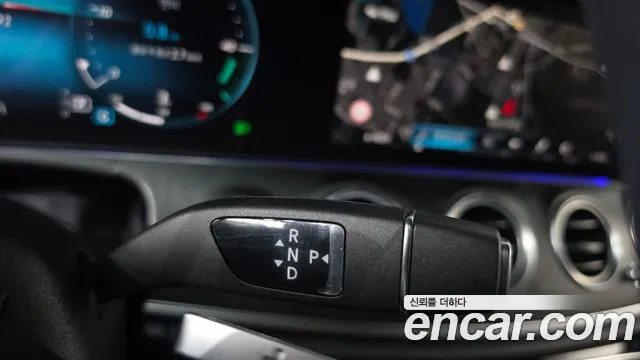 Mercedes-Benz E-Class W213 — Фото автомобиля 12