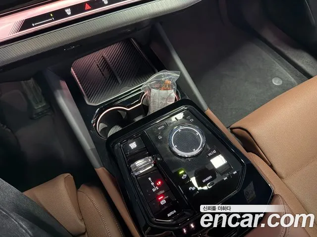 BMW 5 Series G60 — Фото автомобиля 14
