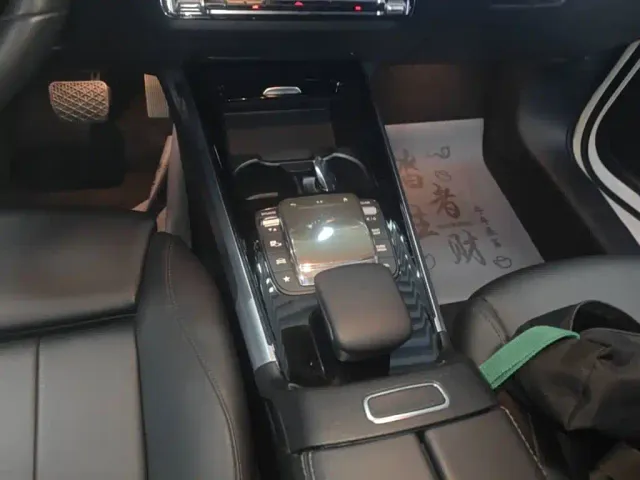 Mercedes-Benz GLB-Class — Фото автомобиля 9