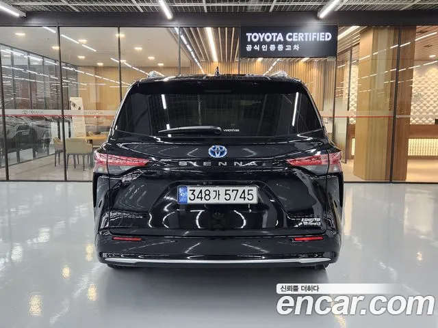 Toyota Sienna 4th Gen — Фото автомобиля 4