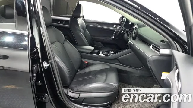 Kia K5 Prestige — Фото автомобиля 10