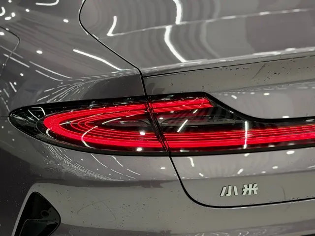 Xiaomi SU7 — Фото автомобиля 18