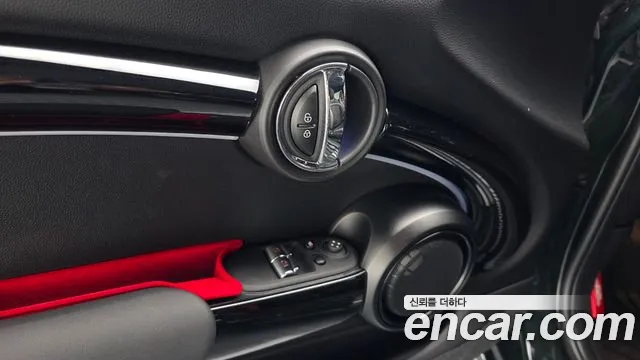 Mini Cooper — Фото автомобиля 7