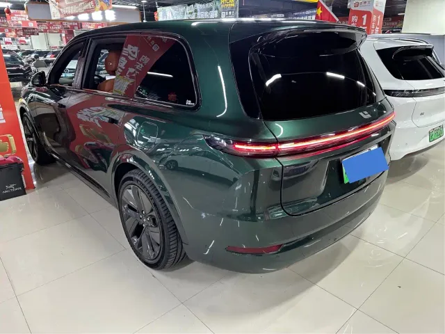 Li Auto L9 — Фото автомобиля 4