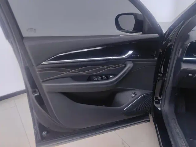 Geely Xingyue L — Фото автомобиля 7