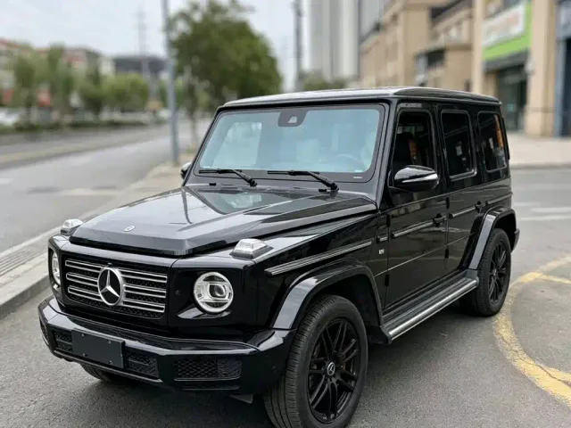 Фотография автомобиля — Mercedes-Benz G-Class