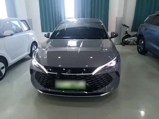 BYD Qin L — Фото автомобиля 2
